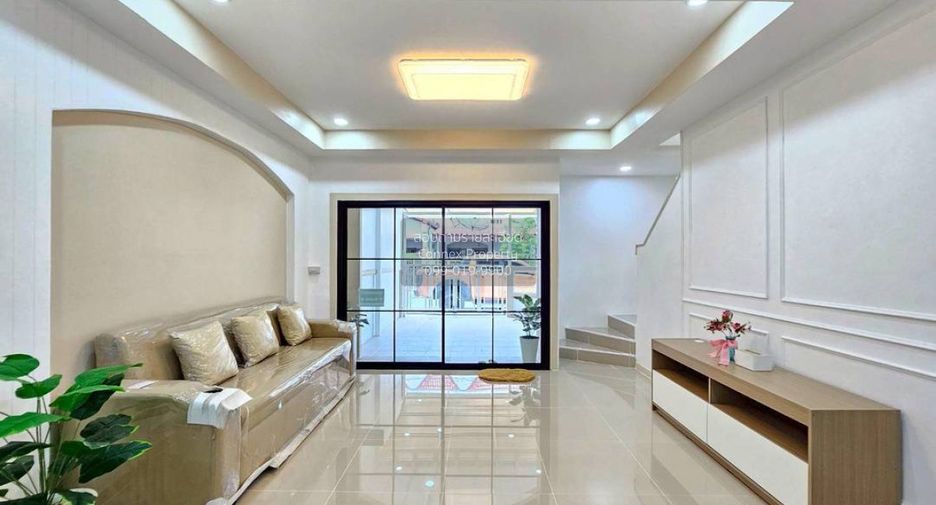 À vendre 3 chambres maison de ville à Bang Bua Thong, Nonthaburi