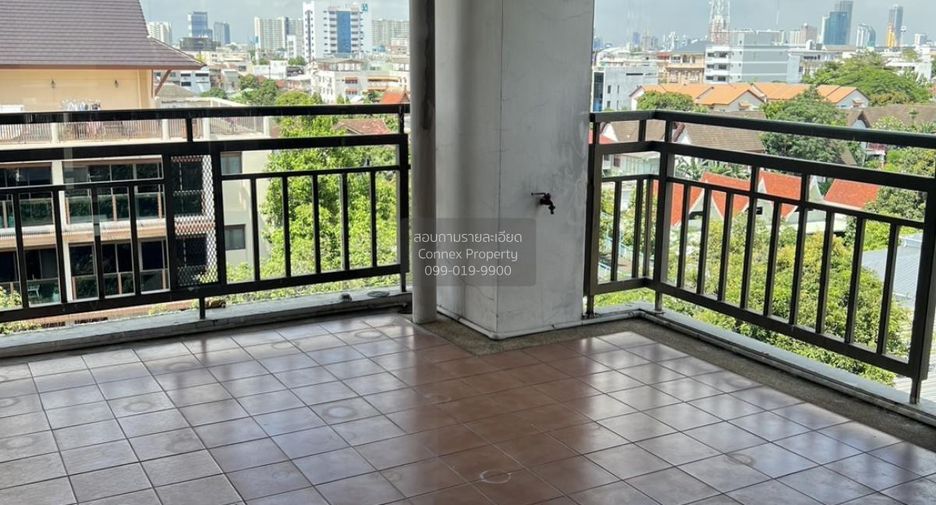 Wohnung zum Kauf mit 9 Zimmer in Dusit, Bangkok