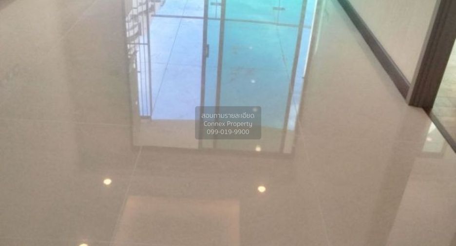 For sale 2 bedrooms condo in Watthana, Bangkok