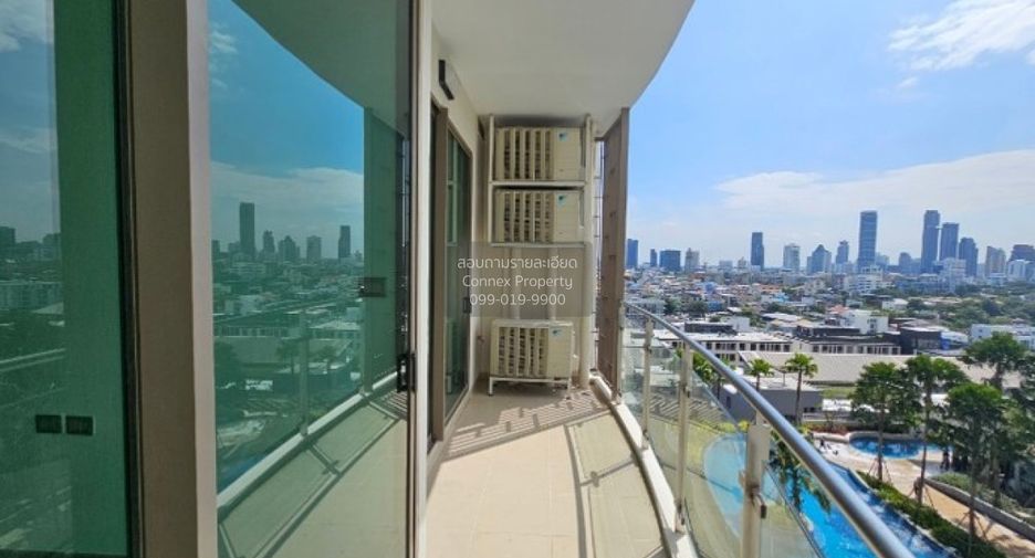 For sale 2 bedrooms condo in Watthana, Bangkok