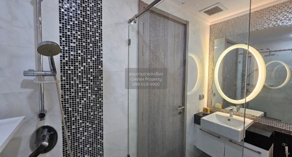 For sale 2 bedrooms condo in Watthana, Bangkok