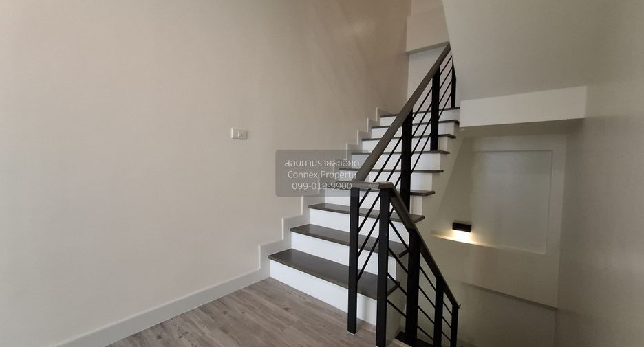 For sale 4 bedrooms townhouse in Bang Kruai, Nonthaburi
