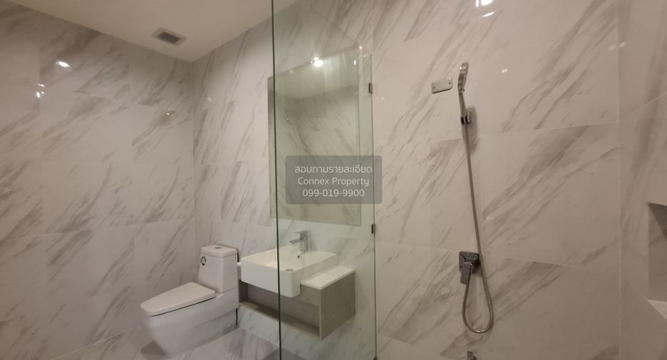 For sale 4 bedrooms townhouse in Bang Kruai, Nonthaburi