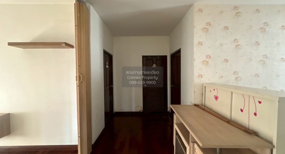 Casa en venta de 4 habitaciones en Sai Mai, Bangkok