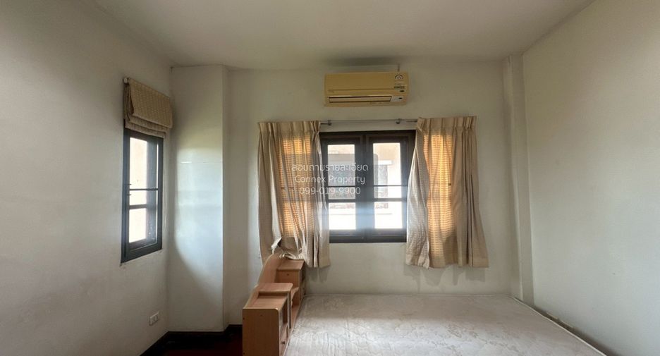 Casa en venta de 4 habitaciones en Sai Mai, Bangkok