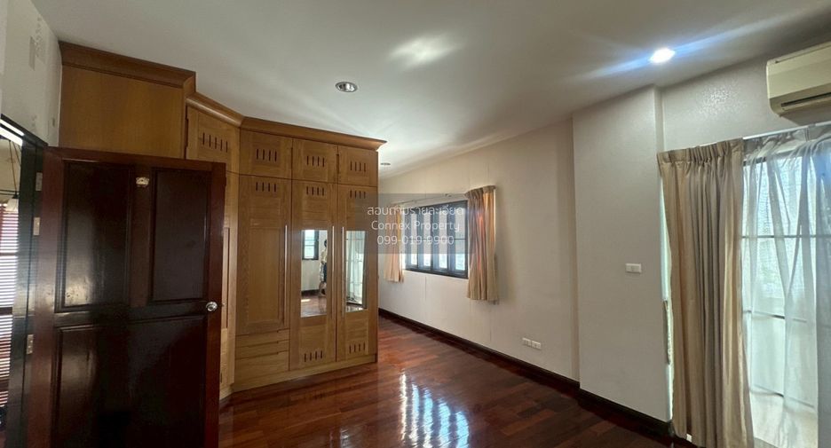 Casa en venta de 4 habitaciones en Sai Mai, Bangkok