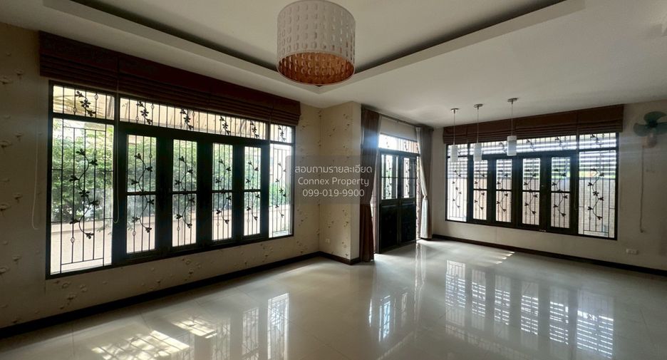 Casa en venta de 4 habitaciones en Sai Mai, Bangkok