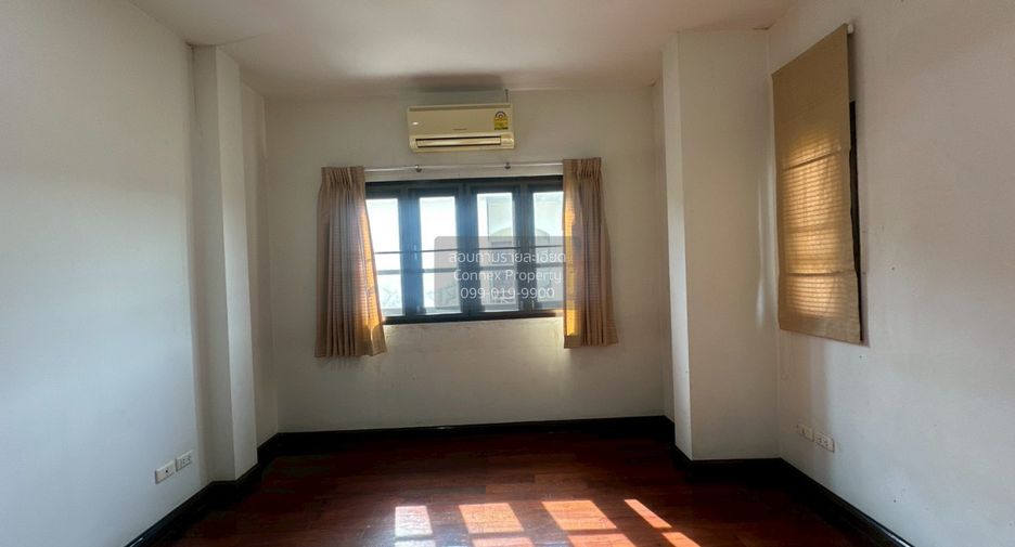 Casa en venta de 4 habitaciones en Sai Mai, Bangkok