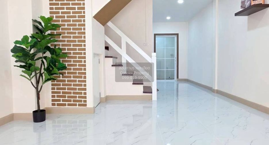 For sale 2 bedrooms townhouse in Bang Bua Thong, Nonthaburi