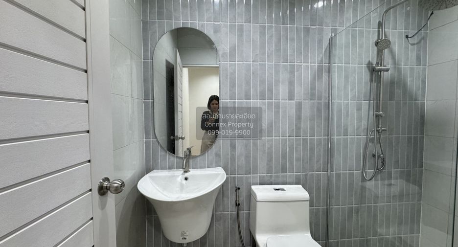 Casa adosada en venta de 3 habitaciones en Chatuchak, Bangkok