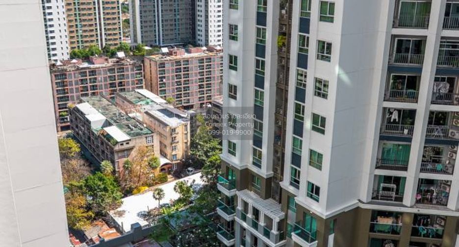 À vendre 2 chambres condo à Huai Khwang, Bangkok