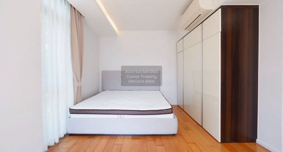 For sale 2 bedrooms condo in Khlong Toei, Bangkok