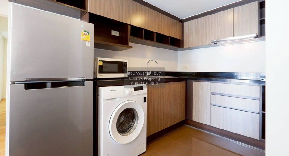 For sale 2 bedrooms condo in Khlong Toei, Bangkok
