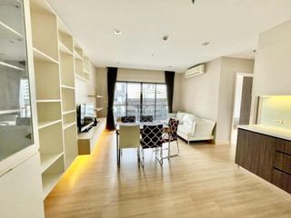 Wohnung zum Kauf mit 2 Zimmer in Khlong San, Bangkok