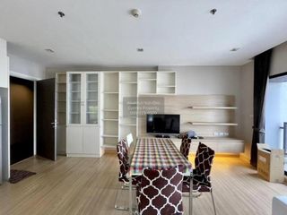 Wohnung zum Kauf mit 2 Zimmer in Khlong San, Bangkok