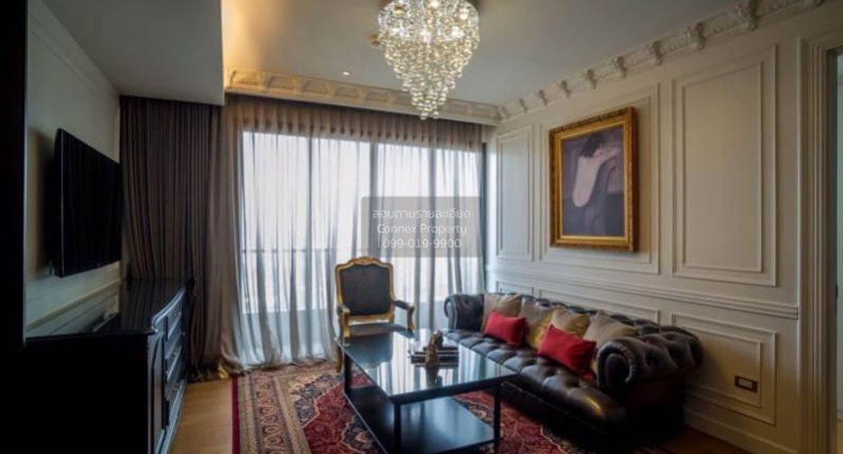 For sale 3 bedrooms condo in Khlong Toei, Bangkok