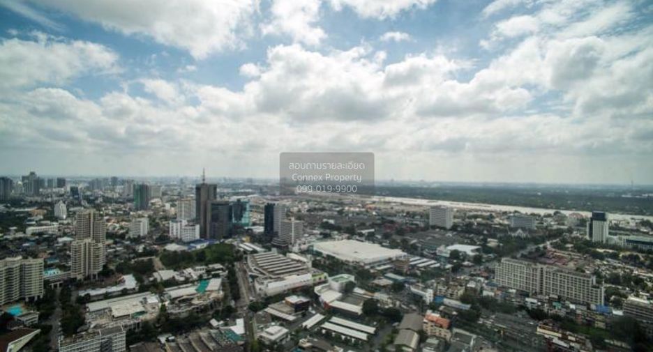 For sale 3 bedrooms condo in Khlong Toei, Bangkok