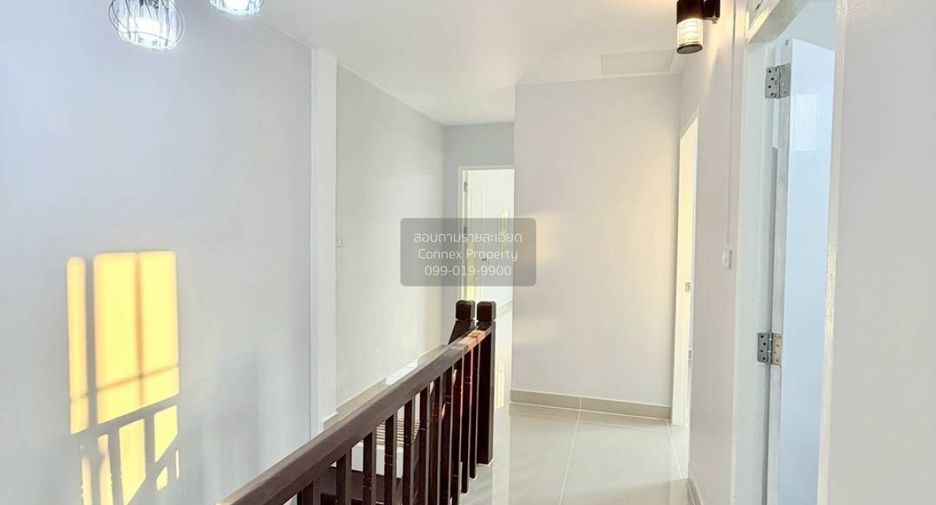 For sale 3 bedrooms townhouse in Sai Noi, Nonthaburi