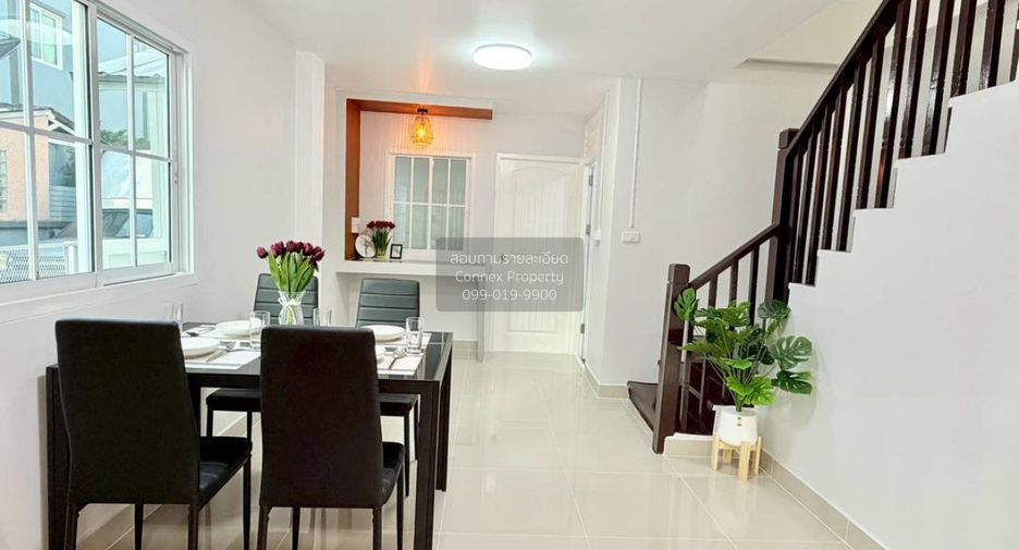 For sale 3 bedrooms townhouse in Sai Noi, Nonthaburi
