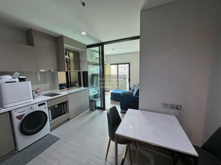 Продажа 1 кровать кондо в Пхра Кханонг, Бангкок