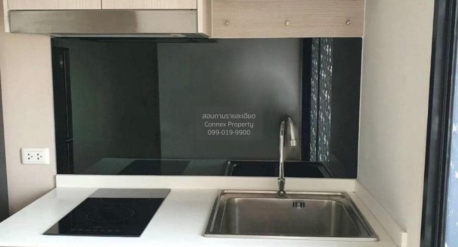 For rent 1 bed condo in Phra Khanong, Bangkok