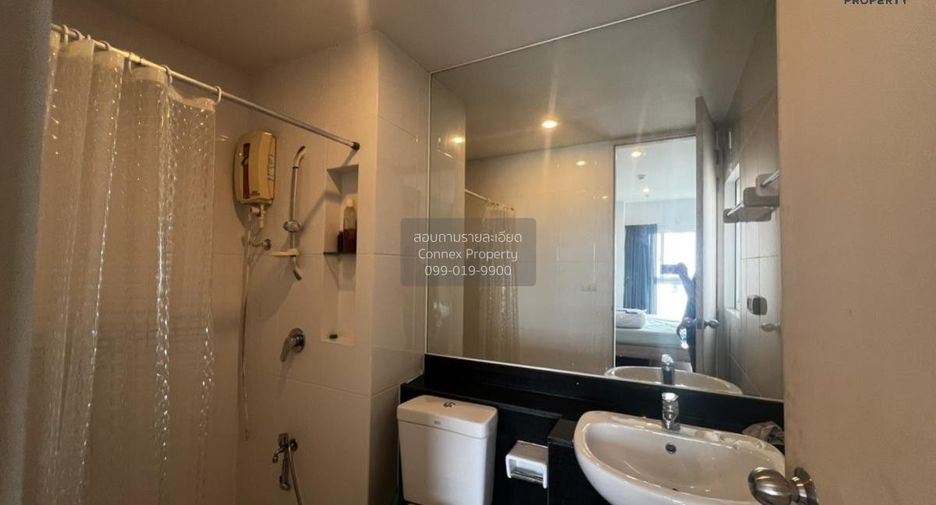 For rent 2 bedrooms condo in Thon Buri, Bangkok