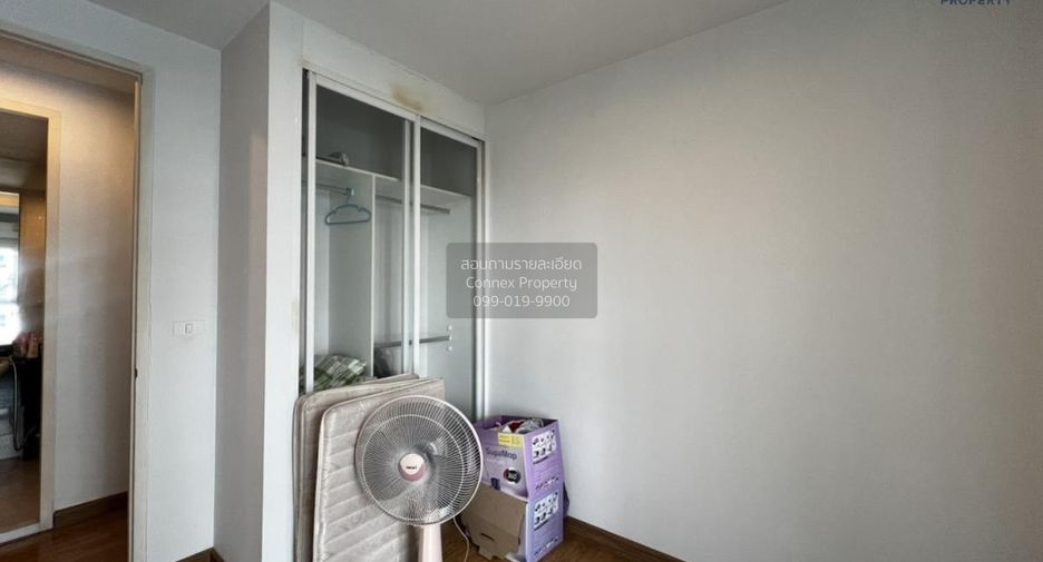 For rent 2 bedrooms condo in Thon Buri, Bangkok