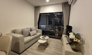 Condo en alquiler de 1 habitaciones en Bang Na, Bangkok
