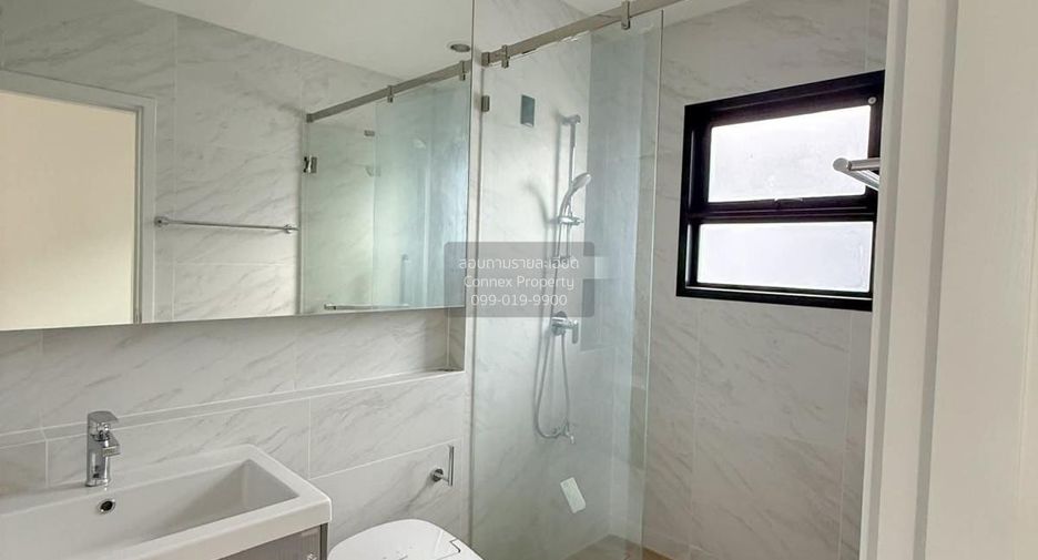 For rent 4 bedrooms house in Sai Mai, Bangkok