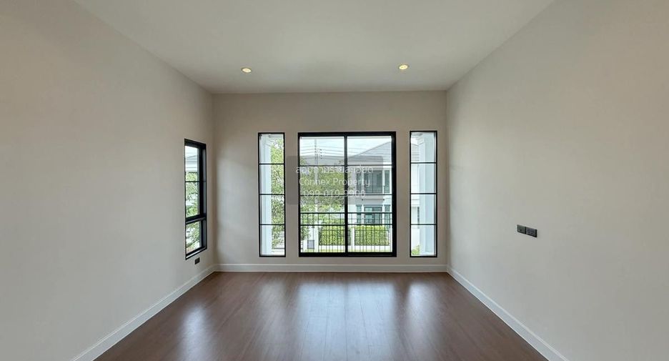 For rent 4 bedrooms house in Sai Mai, Bangkok