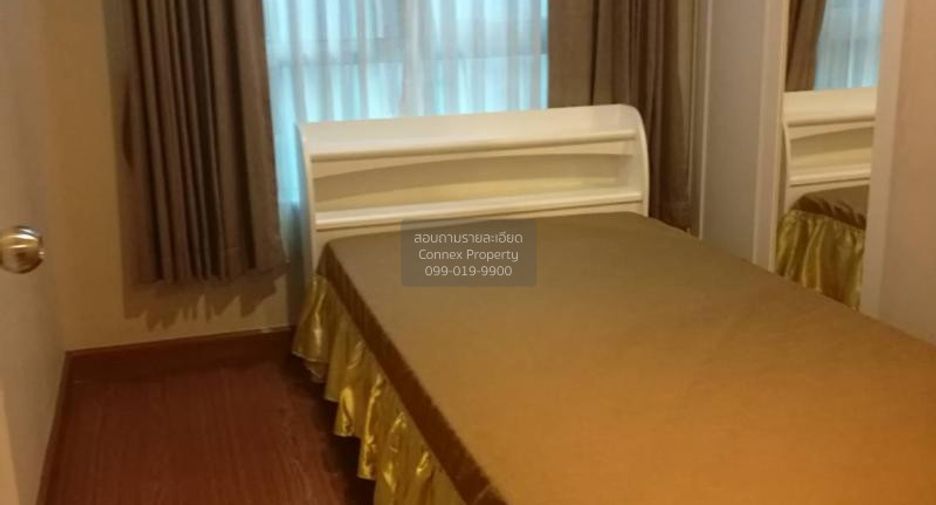 For rent 2 bedrooms condo in Huai Khwang, Bangkok