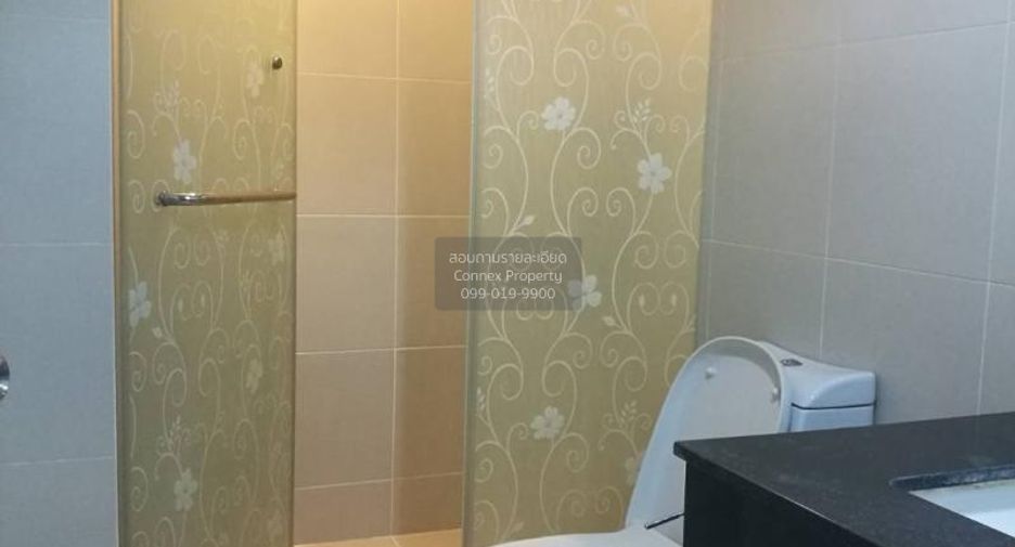 For rent 2 bedrooms condo in Huai Khwang, Bangkok