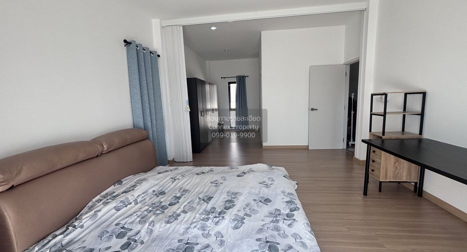 For rent 4 bedrooms house in Bang Khun Thian, Bangkok