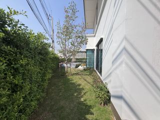 For rent 4 bedrooms house in Bang Khun Thian, Bangkok