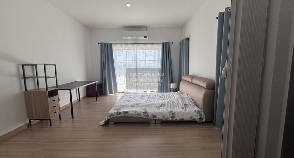 For rent 4 bedrooms house in Bang Khun Thian, Bangkok