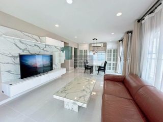 For rent 3 bedrooms house in Bang Phli, Samut Prakan