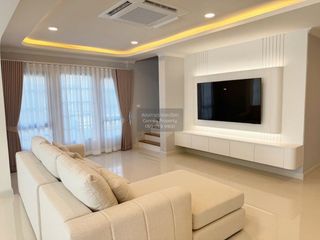 Аренда 4 спальни дом в Bang Phli, Самутпракан