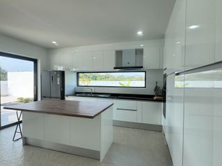 Villa zum Kauf und zur Miete mit 3 Zimmer in Hua Hin, Prachuap Khiri Khan