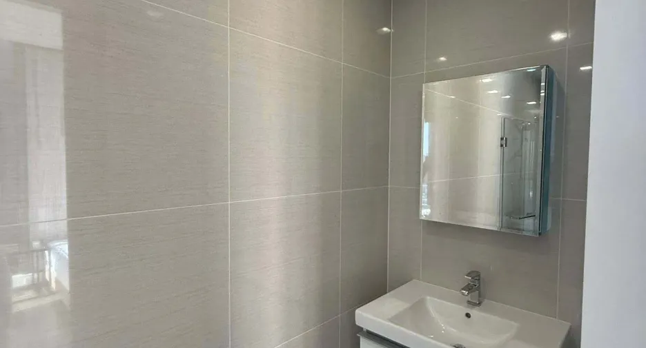 For sale and for rent 2 bedrooms condo in Khlong Toei, Bangkok