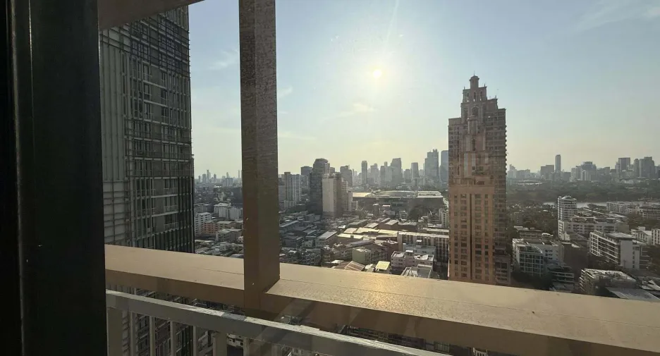 For sale and for rent 2 bedrooms condo in Khlong Toei, Bangkok