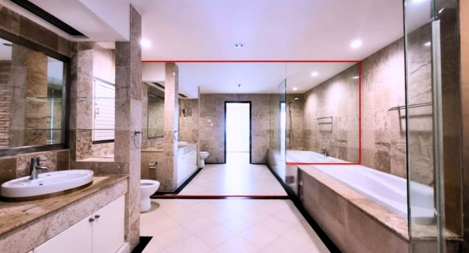 For sale 2 bedrooms condo in Mueang Phuket, Phuket