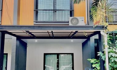 À louer 2 chambres maison de ville à Kathu, Phuket
