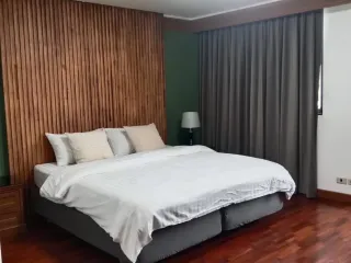 À louer 2 chambres appartement à Watthana, Bangkok