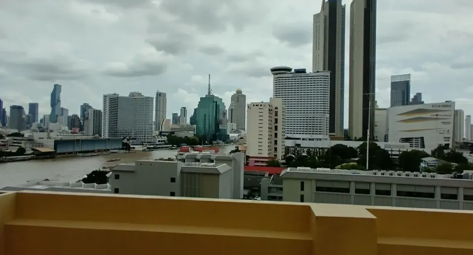 Wohnung zum Kauf mit 2 Zimmer in Khlong San, Bangkok