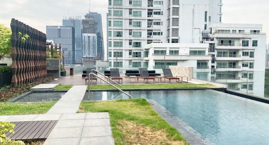 For sale 1 bed condo in Pathum Wan, Bangkok