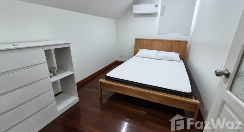 For rent 5 bedrooms villa in Mueang Phuket, Phuket