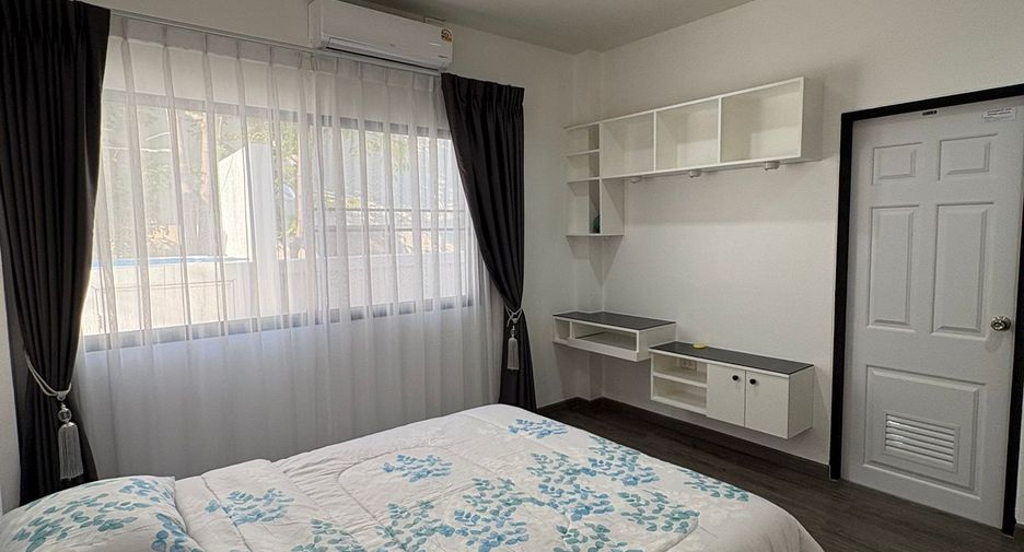 For rent 3 ベッドルーム villa in Bang Lamung, Chonburi