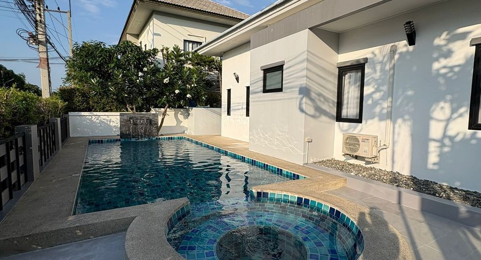 For rent 3 ベッドルーム villa in Bang Lamung, Chonburi