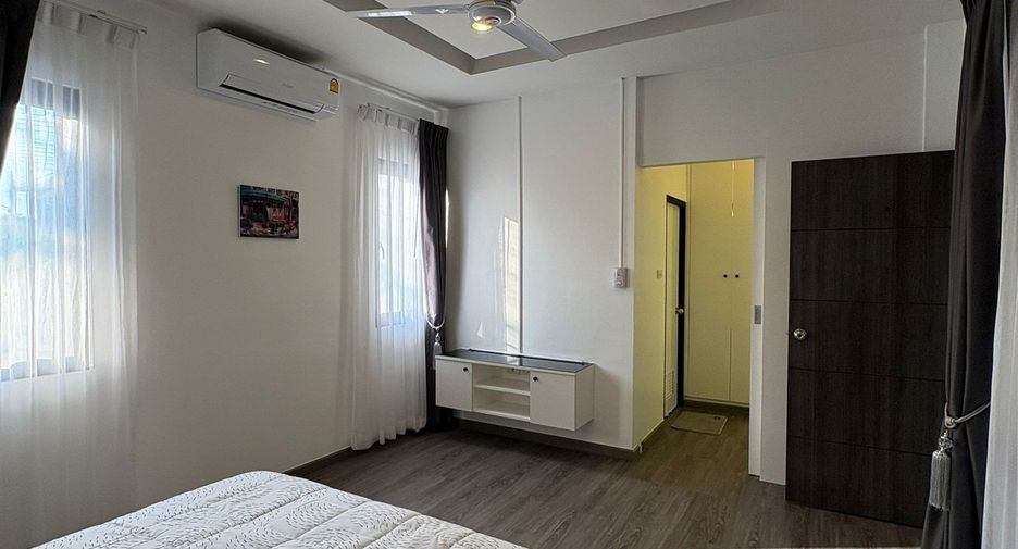 For rent 3 ベッドルーム villa in Bang Lamung, Chonburi