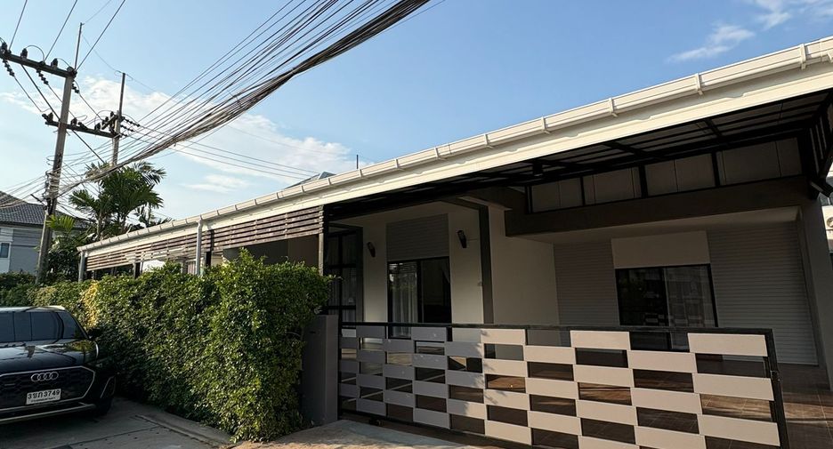 For rent 3 ベッドルーム villa in Bang Lamung, Chonburi